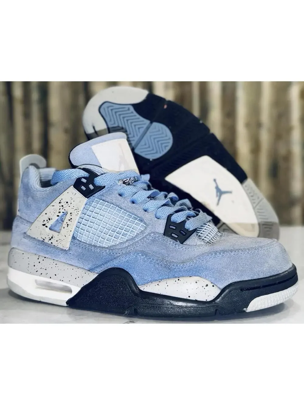 Air Jordan 4 Retro University Blue UNC CT8527-400